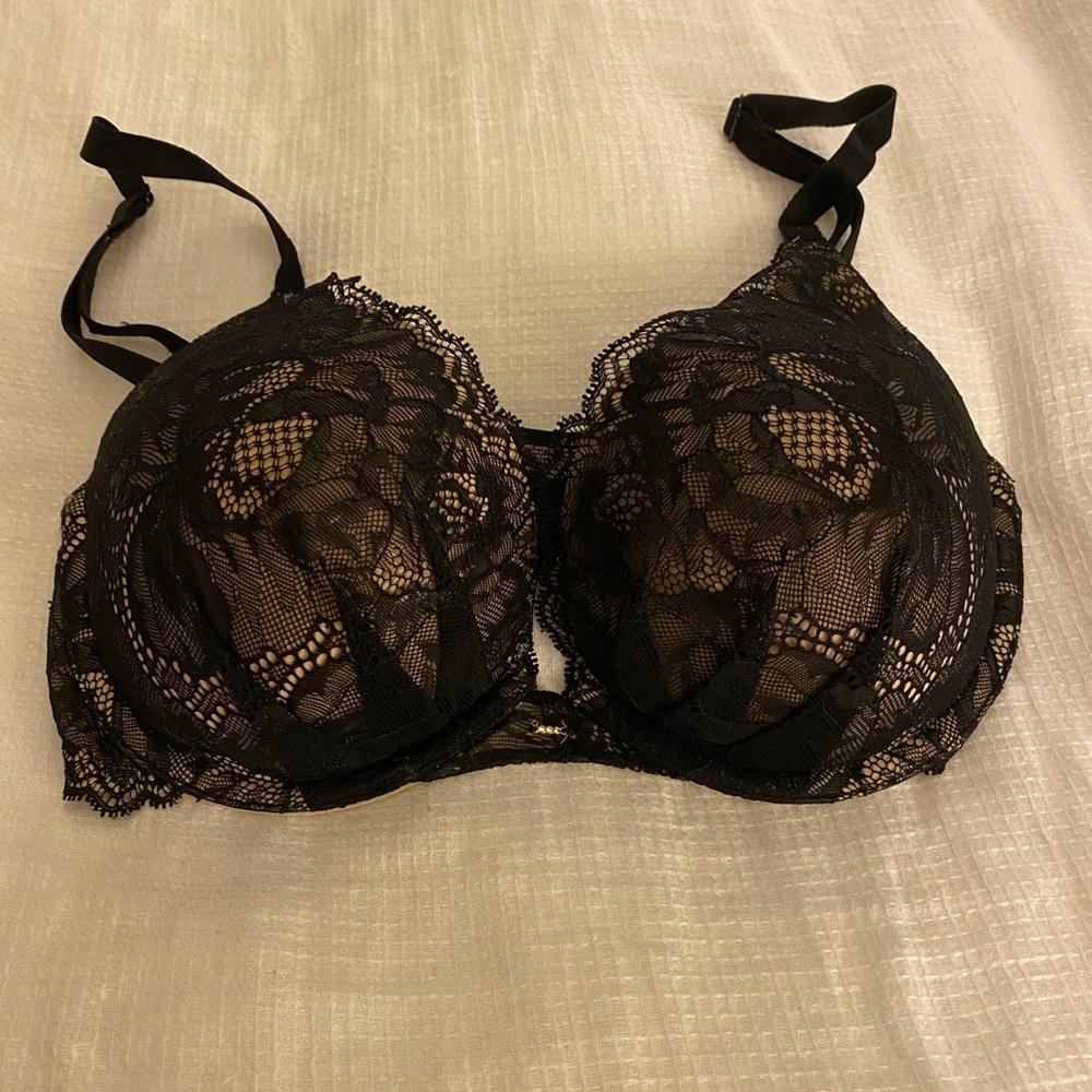 Victoria’s Secret Fabulous Bra